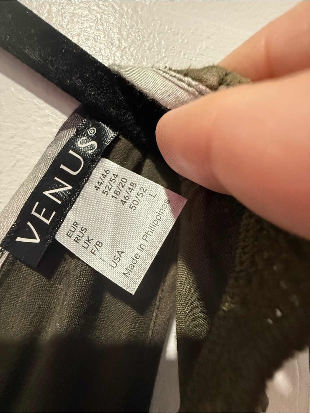 VENUS Olive and Ivory Tie-Dye V-Neck Maxi Dress - Picture 2 of 3